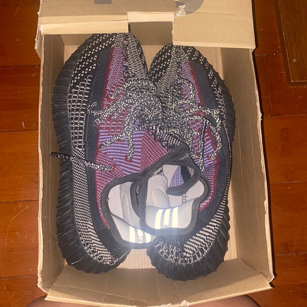 Size 10 yeezy boost 350 v2 yecheil